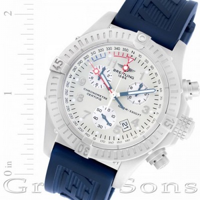 Breitling E73360 Avenger Quartz Male Titanium