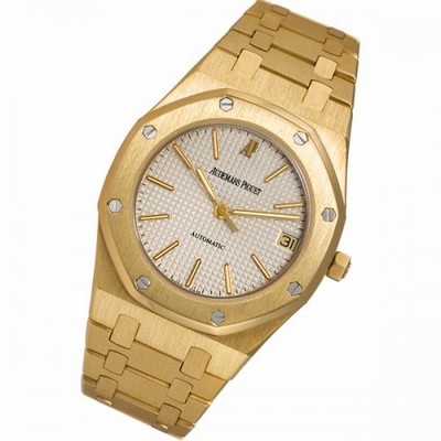 Audemars Piguet Audemars Piguet 527 Royal Oak Automatic Male 18k yellow gold