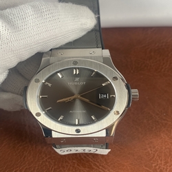 Hublot Men Classic Fusion 542.NX.7071.LR