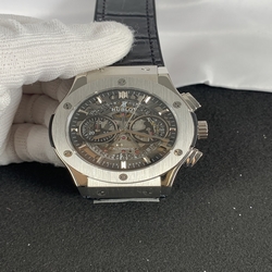 Hublot Men Classic Fusion 45 511.NX.1171.RX