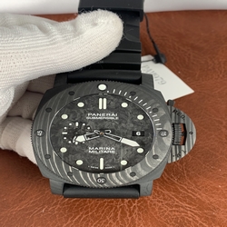 Panerai Men Submersible PAM 979