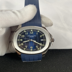 Patek Philippe Men Aquanaut Ref.5168
