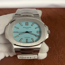 Patek Philippe Men / unisex Nautilus Tiffany & Co 5711/1A-018