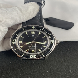 Blancpain Men Fifty Fathoms 5015-12B30-B52A