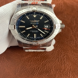 Breitling Men Avenger Automatic 43 A32397101B1A1