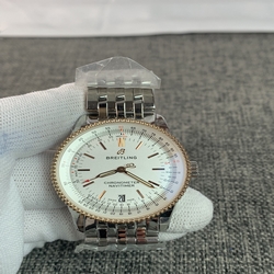 Breitling Men Navitimer U17325211G1P1