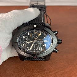 Breitling Men Super Avenger Chronograph 48 V13375101C1X1