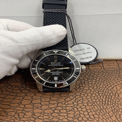 Breitling Men Superocean Heritage B20 Automatic 42 AB2010121B1A1