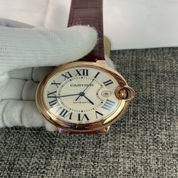 Cartier Men Ballon Bleu WGBB0017