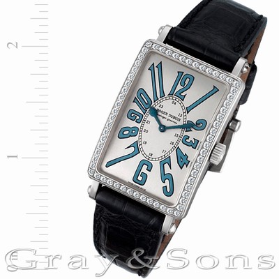 Roger Dubuis 01/28 Much More Manual Female 18k White Gold