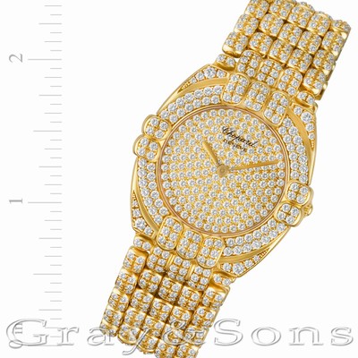Chopard 33/2928 Gstaad Quartz Female 18k yellow gold