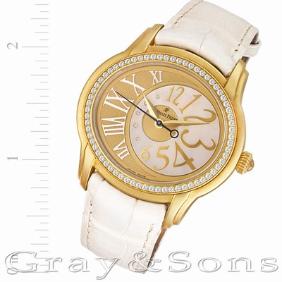 Audemars Piguet 77301BA.ZZ.D097CR.01 Millenary Automatic Unisex 18k yellow gold