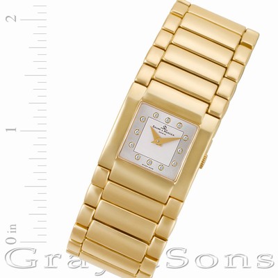 Baume & Mercier MV045223 Riviera Quartz Female 18k yellow gold