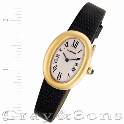 Cartier 1952 Baignoire Quartz Female 18k yellow gold