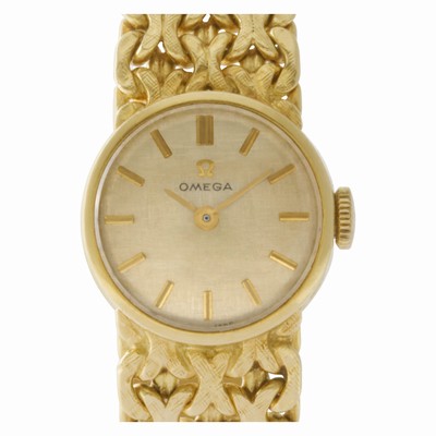 Omega 7173 Vintage Quartz Female 18k yellow gold