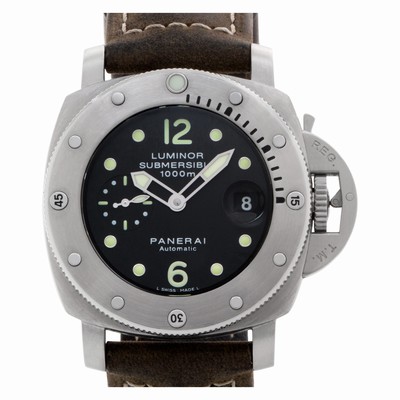 Panerai PAM00243 Luminor Submersible Automatic Male Stainless Steel