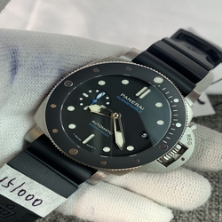Panerai Men Luminor PAM00683