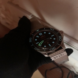 Omega Men Seamaster 210.90.42.20.01.001