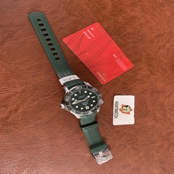 Omega Men Seamaster Diver Green 300m Co-Axial