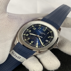 Patek Philippe Men Aquanaut Ref.5168
