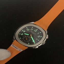 Patek Philippe Men Aquanaut Ref.5968A-001