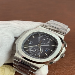 Patek Philippe Men Nautilus Moonphase 5990/1A-011