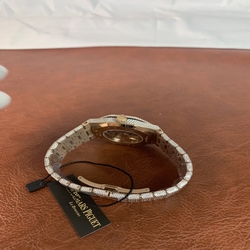 Audemars Piguet Unisex Royal Oak 15400