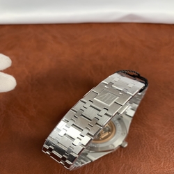 Audemars Piguet Mens ref. 26574