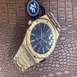 Audemars Piguet Men Royal Oak Ref.15400OR.OO.1220OR.01