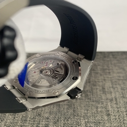 Audemars Piguet Mens Ref.15720CN.OO.A002CA.01