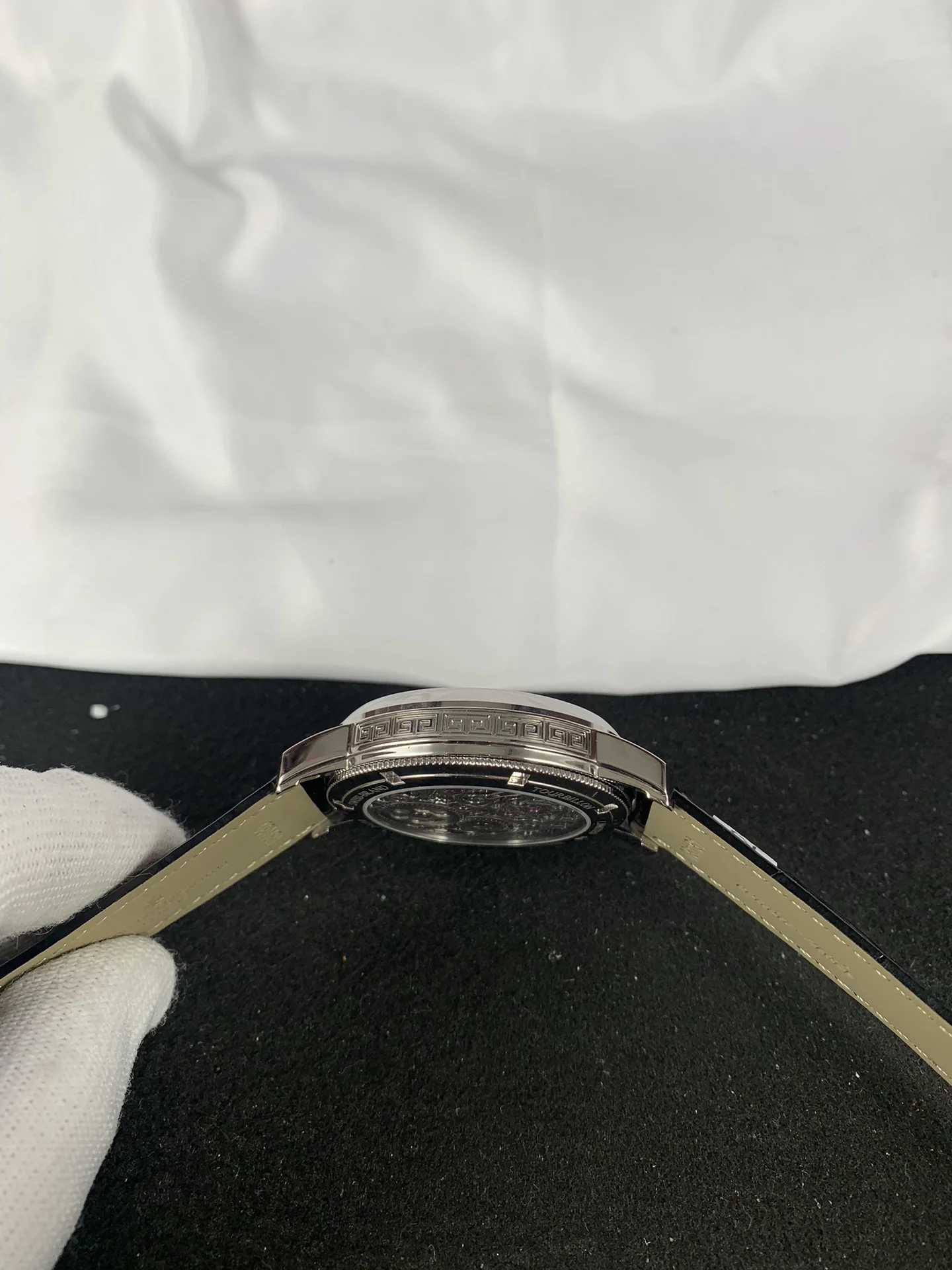 Vacheron Constantin Mens VC100