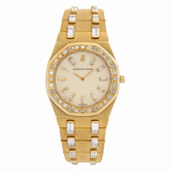 Audemars Piguet Audemars Piguet 428 Royal Oak Quartz Female 18k yellow gold